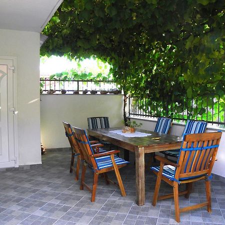 Holiday Home Ruda Vinišće Exteriör bild