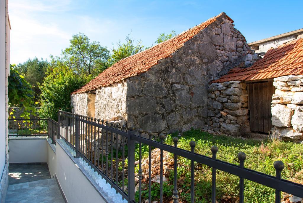Holiday Home Ruda Vinišće Exteriör bild